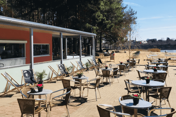 Strandcafé im Heidebad
